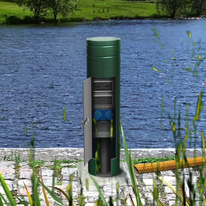 Power Bollard on quayside